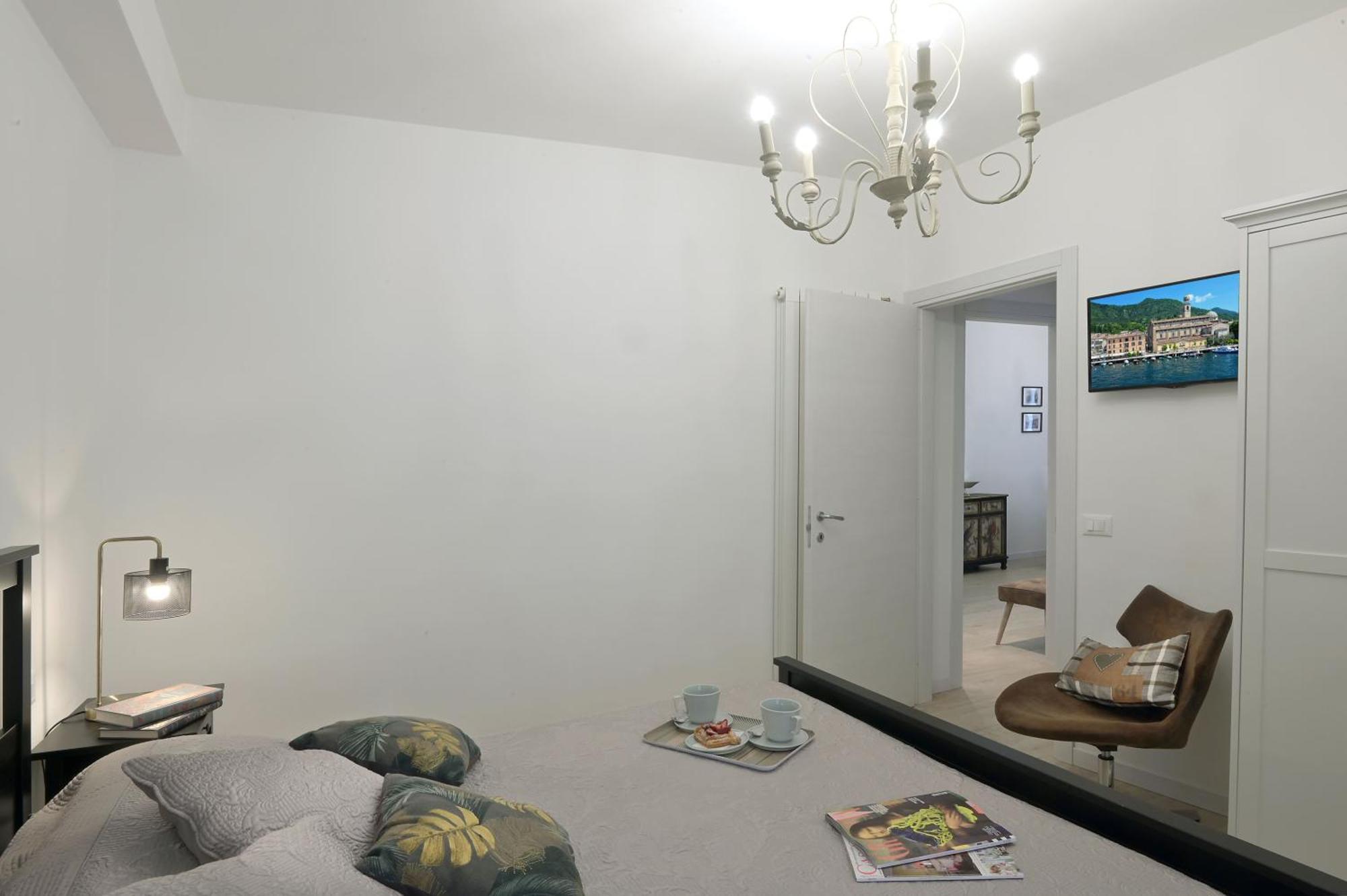 Cavour Apartments Salò Zewnętrze zdjęcie