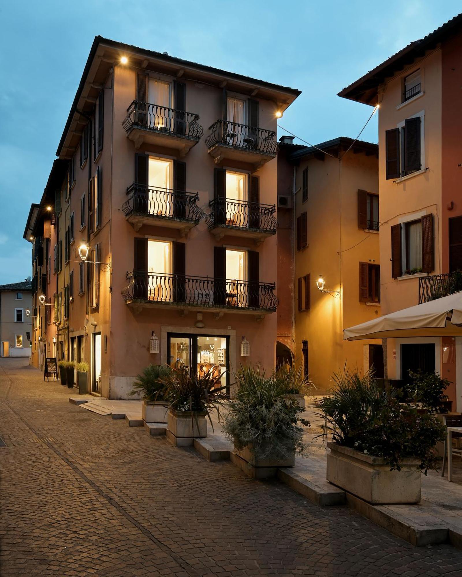 Cavour Apartments Salò Zewnętrze zdjęcie